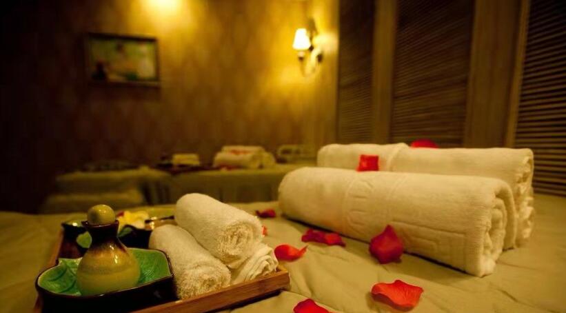 武汉东西湖高端水疗spa会馆就这样带着清风月静抚慰了光阴悲喜